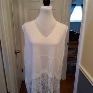 Lace bottom tunic